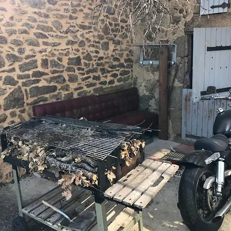 Le Pre Des Taupes Preaux (Ardeche)