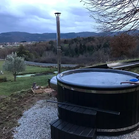 Le Pre Des Taupes Country house